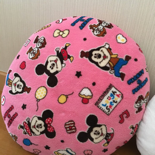 クッション2点の画像