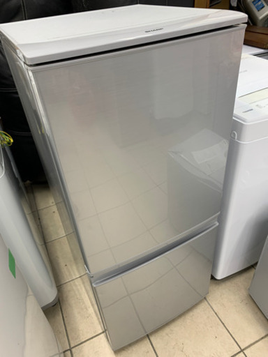 SHARP シャープ 冷凍冷蔵庫 SJ-D14C-S 137L 2017年製