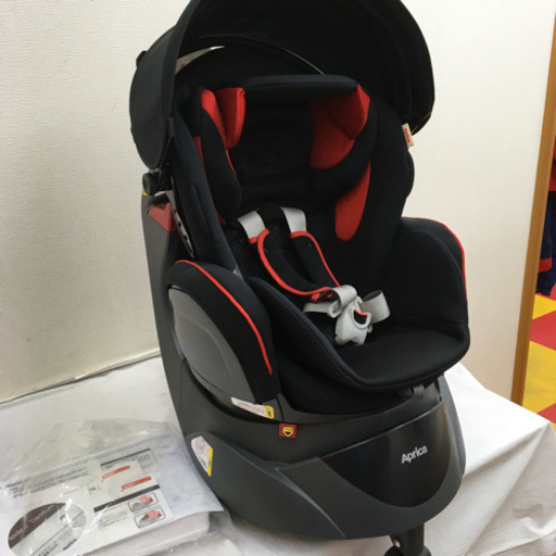 チャイルドシート アップリカ フラディア  アドバンス トイザらス限定モデル ※新生児1歳頃は横向きベッド(フラット)