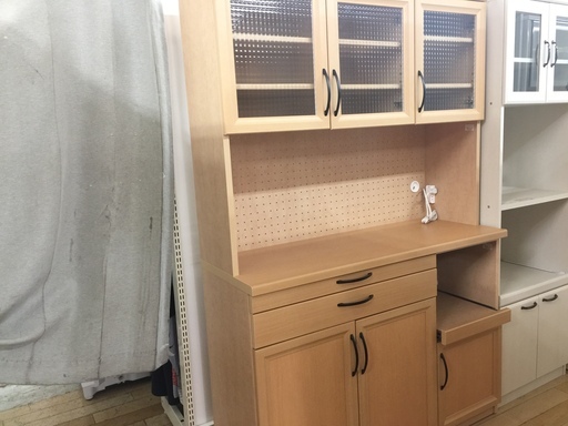 ﾕｰｱｲ　3枚扉ﾚﾝｼﾞﾎﾞｰﾄﾞ【トレファク岸和田】