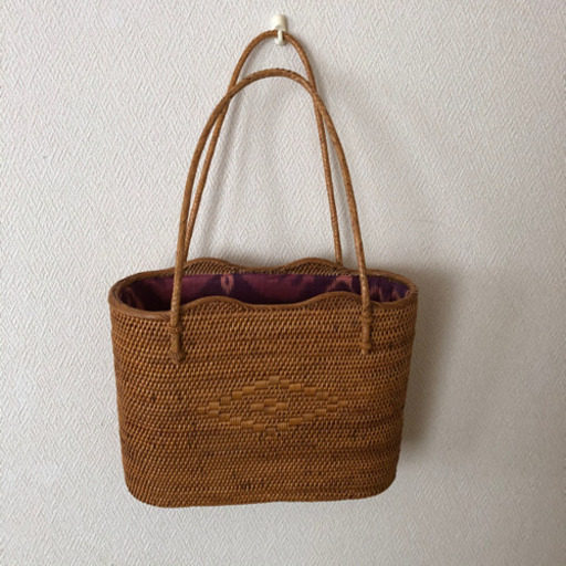 バリのカゴバッグ