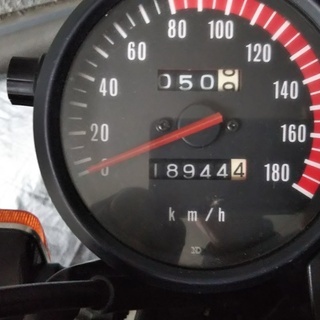 スズキ　ＧＳ６５０Ｇの画像