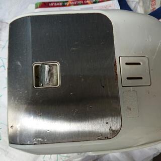 炊飯器 3合炊き RCー5NSの画像