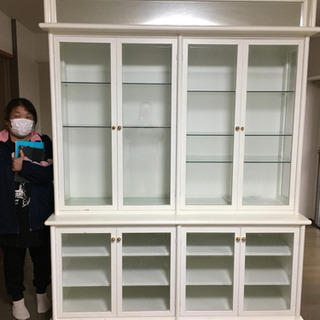 ライト付きショーケース　差し上げます