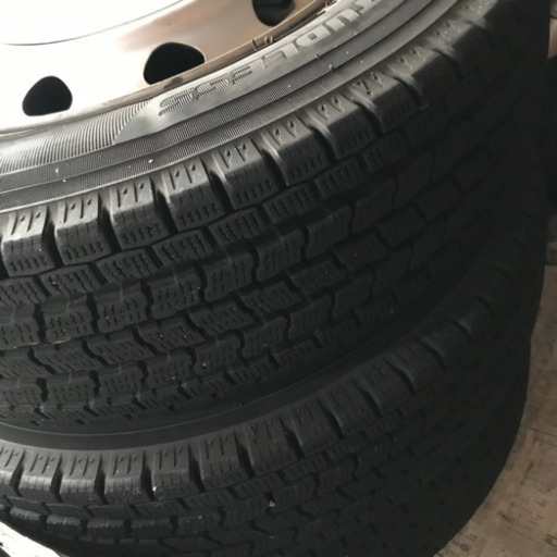 YＯKＯＨＡＭＡタイヤ、スタッドレス（４本セット）ice ＧＵＡRＤ iＧ91 145/80R12 80/78Ｎ ＬＴ 現状渡し　バリ山