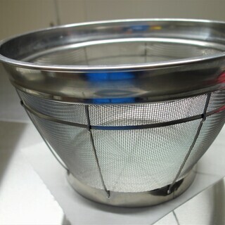 プロ　厨房　店　業務用　ザル　中
