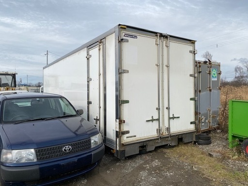 【格安】美品4トン箱　冷凍冷蔵　コンテナ　物置　倉庫　アルミ箱　格安提携先運送会社あり　北海道江別市発