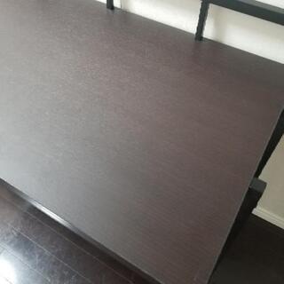 ※シンイチ様と取引中※ワンコインでお譲り！美品デスクの画像