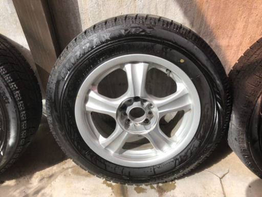 4本セット 中古スタッドレスタイヤ 205 65 R16