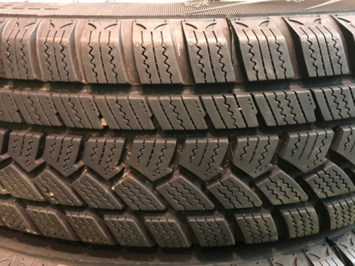 使用1ヶ月！軽自動車用アルミホイール付スタットレスタイヤ（155 65 R14）