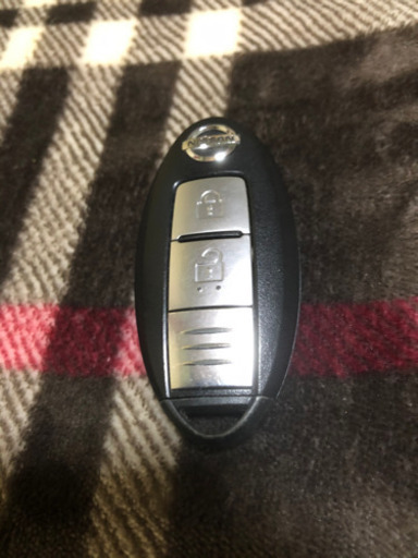 車のキーレス　日産2個　スズキ1個