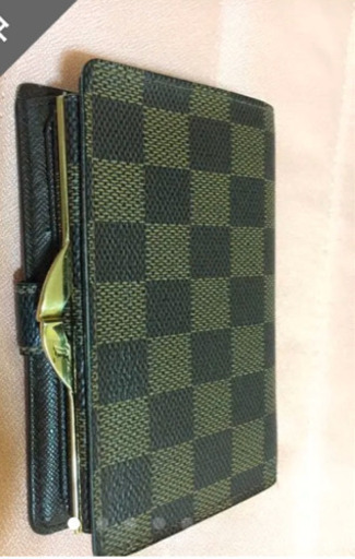 ルイヴィトン　ダミエ  がま口財布　