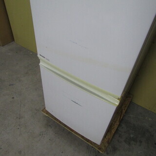 MS1835 【動作OK/冷蔵庫】 人気品番 シャープ 冷凍冷蔵庫 137L 2ドア 単身用冷蔵庫 2010年製 安い家電 一人用冷蔵庫 お得商品 安い冷蔵庫の画像