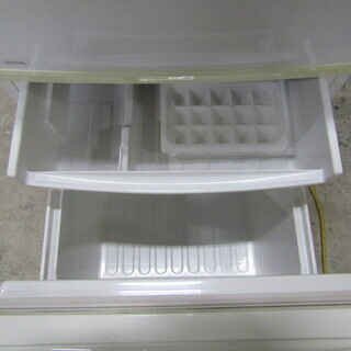 MS1835 【動作OK/冷蔵庫】 人気品番 シャープ 冷凍冷蔵庫 137L 2ドア 単身用冷蔵庫 2010年製 安い家電 一人用冷蔵庫 お得商品 安い冷蔵庫の画像