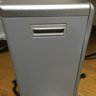 トヨトミ 石油ストーブ 型lC-32BF 2011年の画像