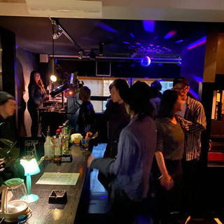 初心者向けDJスクール！ 三軒茶屋駅すぐ✨ マンツーマン2h 3,500円（1回だけでもOK） 入会金なし／3〜4回のレッスンでデビュー可能🎧 の画像