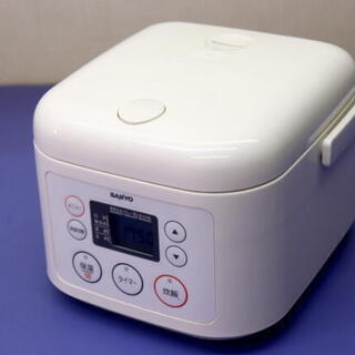 SANYO　炊飯器　ECJ-RK30　2011年製　3合炊き　単...