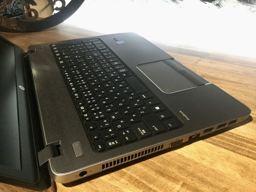 店頭にて売却済み　ご覧頂きありがとうございました。【一宮でWindows10搭載機を買うなら！ヒューレット・パッカード 堅牢 快適 おしゃれなマッドブラックボディ ノートPC】一宮市にパソコンさぽーとMr.Carnival（ミスカニ）です！PC修理・販売、iPhone&iPad修理店【PayPay&メルペイ使えます！】店頭在庫PCのご紹介です！受け渡しは店舗にて(^^)/【15.6インチ ノートパソコン HP ProBook ノートPC 4rd i3/RAM4GB/新品SSD120GB】