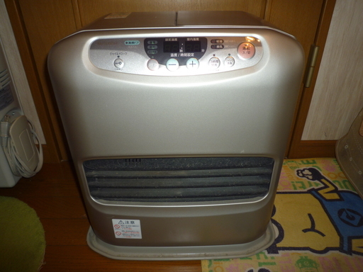 三菱石油ファンヒーター（木造8畳コンクリート11畳用）