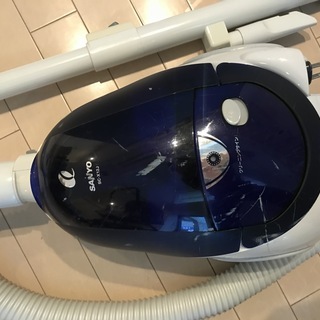 掃除機 無料 11/28(木)に引き取りに来てくださる方の画像