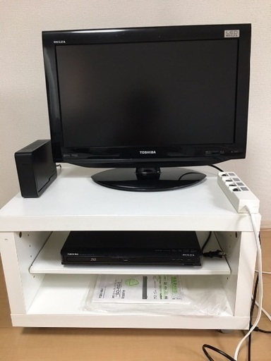 値下げ！テレビREGZA22型/ブルーレイプレイヤー/外付けHD/テレビ台※全てSETで※