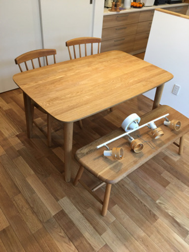 Eazy Lifeオーク材ダイニングテーブルセットとおまけのART WARKスタジオ照明