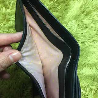 フェラガモ二つ折り財布の画像