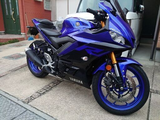 YZF-R25 2019年 グリップヒーター USB電源