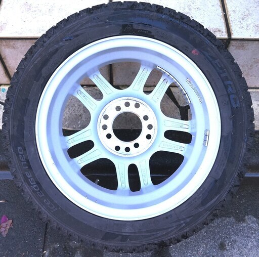 美品!タイヤ深溝!! Blows Valet ホイールスタッドレスタイヤ4本セット 14インチ 4.5J PCD3タイプ 4穴マルチ OFF+43 タイヤZETRO 155-65R14