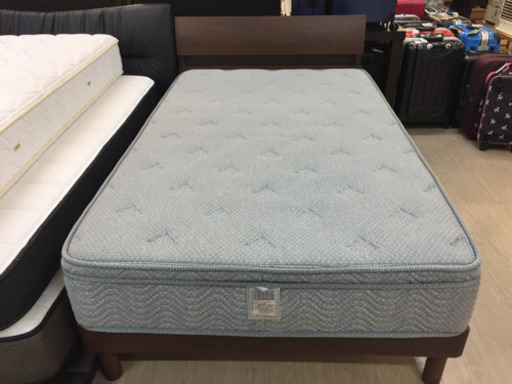 関家具 セミダブルベッド