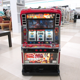 パチスロ実機 山佐 鉄拳R 初代パネル 4号機 コイン不要機搭載 レトロ機