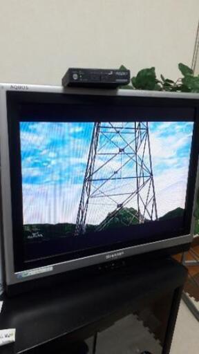 地上デジタルチューナーと液晶アナログテレビ