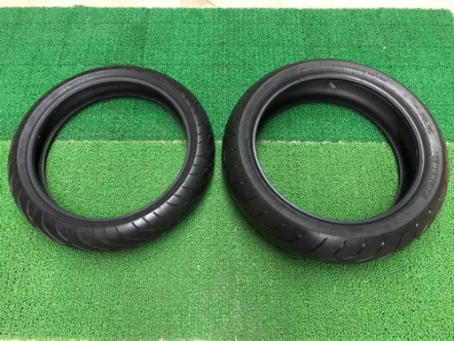ほぼ新品！DUNLOP バリバリ伝説級ヤマ有り！バイクタイヤ前後セットSPORTMAX ROADSMART3