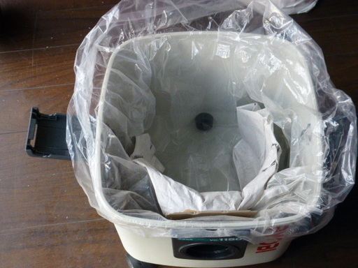 掃除機類　RYOBI（リョウビ集塵機）　6,000円を値下げ5000円