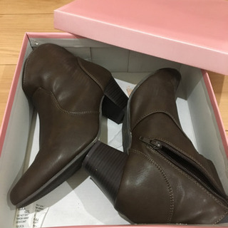 半日のみの使用　ブラウンショートブーツ　レディース　Lサイズ