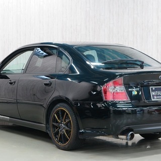 ✨黒と黄色のコントラスト！✨　🚗レガシィＢ４ ２．０ＧＴ ブラック🚗の画像