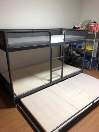 3段ベッド