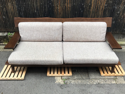 ニトリ　3人用布張りソファ（アカツキ）ダークブラウン