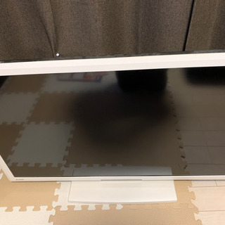 MITSUBISHI 40インチ　ホワイトの画像