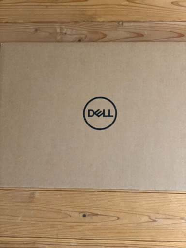 DELLノートパソコンボストロ3568  2018年6月購入しましたサイズ15.6 CPUインテルセレロンプロセッサーメモリー4GB Windows１０wifi DVD購入しましたが殆ど使用しないため譲ります初期化してお渡ししますご質問お気軽に自宅保管ですので多少の傷などあります