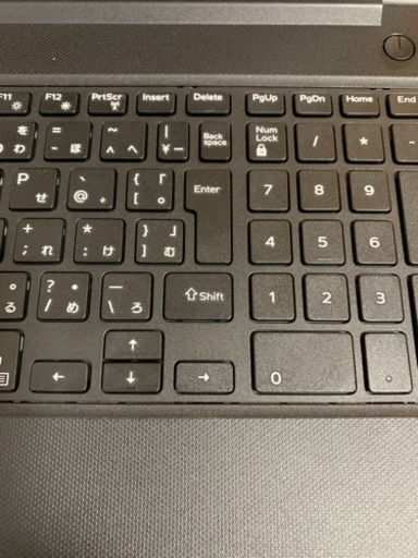 DELLノートパソコンボストロ3568  2018年6月購入しましたサイズ15.6 CPUインテルセレロンプロセッサーメモリー4GB Windows１０wifi DVD購入しましたが殆ど使用しないため譲ります初期化してお渡ししますご質問お気軽に自宅保管ですので多少の傷などあります