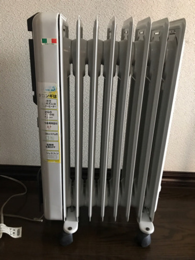 デロンギ  オイルヒーター