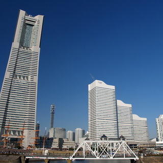 神奈川県の高校に書類回収にまわるお仕事　12/3~2/28　平日...