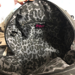 Abbey Dawn ブラックスクルの画像