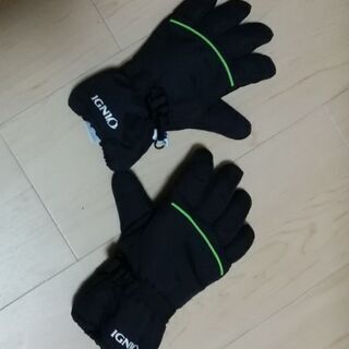 子供用140cmイグニオのスキー手袋