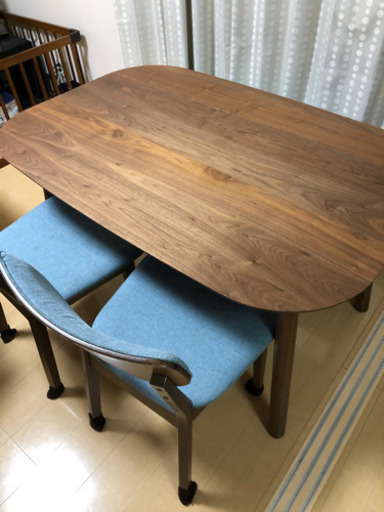 【値下げ　6500円】ダイニングセット