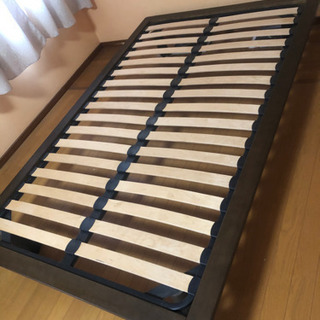 無印良品セミダブルベッドフレームの画像