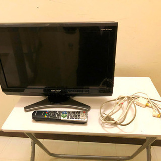 シャープ20型　液晶テレビ