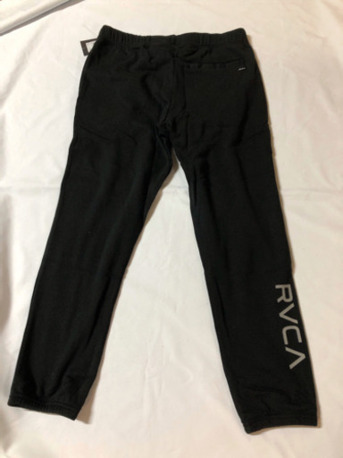 人気　新品タグ付きRVCA Mサイズスウェットパンツ