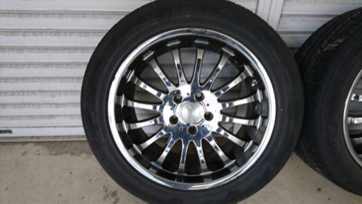235/50R18のタイヤホイールセットの中古品です。